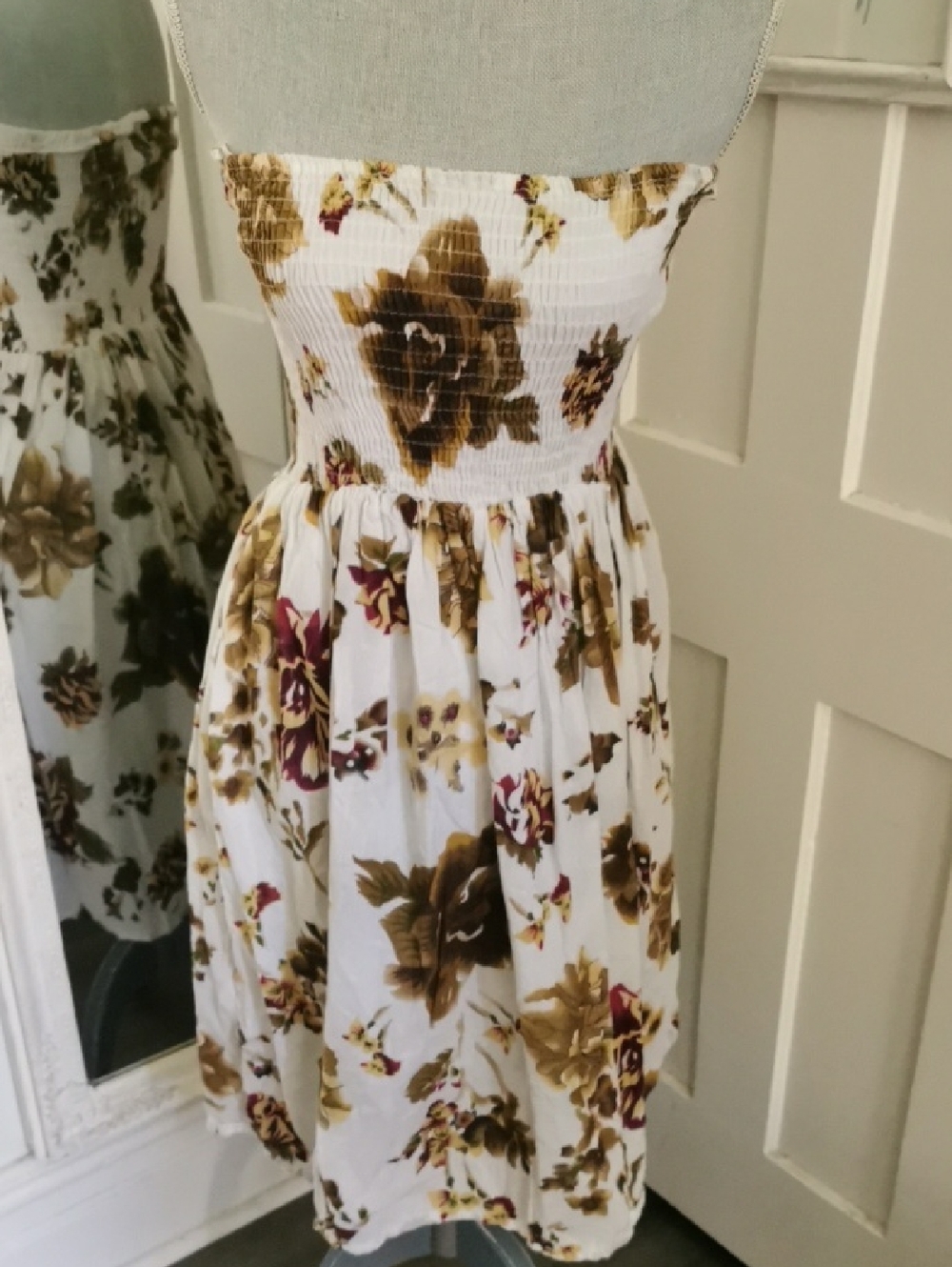 Cristinalove Strapless Floral Cottagecore  Boho Smocked Tube  Midi Dress. Size S